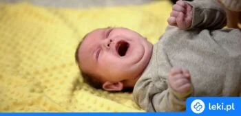 Ilustracja poradnika Co na zaparcia u niemowlaka? Domowe sposoby i skuteczne leki