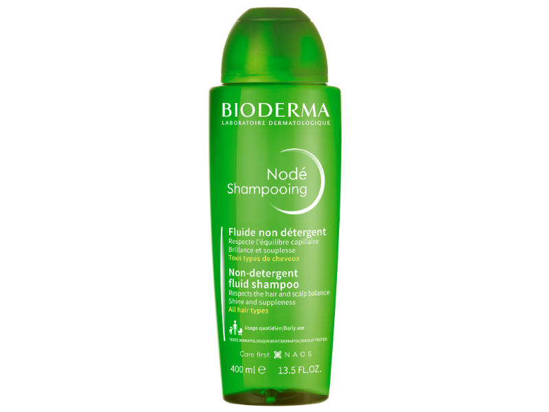 Zdjęcie przedstawia dermokosmetyk Bioderma Node Fluide łagodny szampon do częstego stosowania.