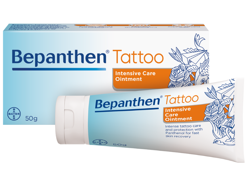 Zdjęcie przedstawia kosmetyk Bepanthen Tattoo maść.