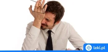 Ilustracja poradnika Jak złagodzić ból głowy z przodu? Sprawdzone domowe sposoby i porady