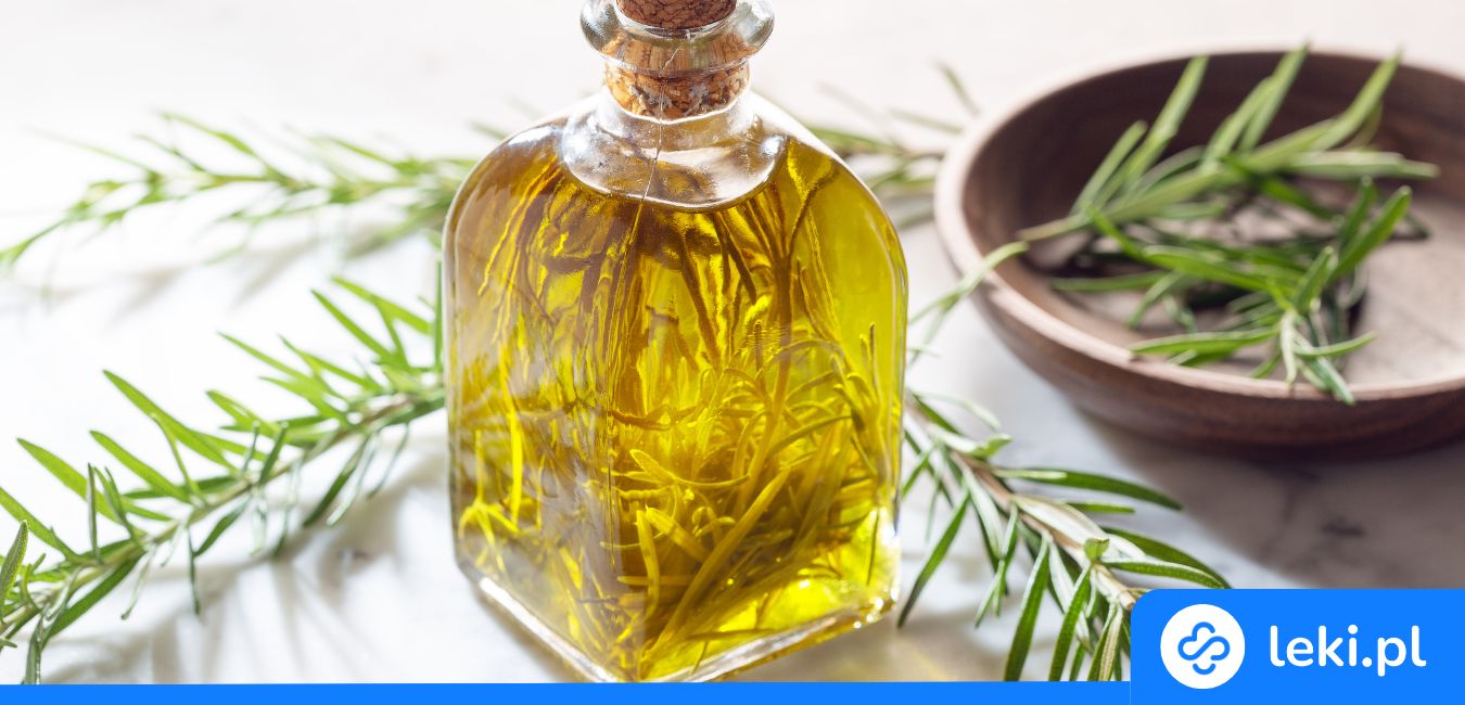 Olejek rozmarynowy na włosy – naturalny sposób na gęstsze pasma!