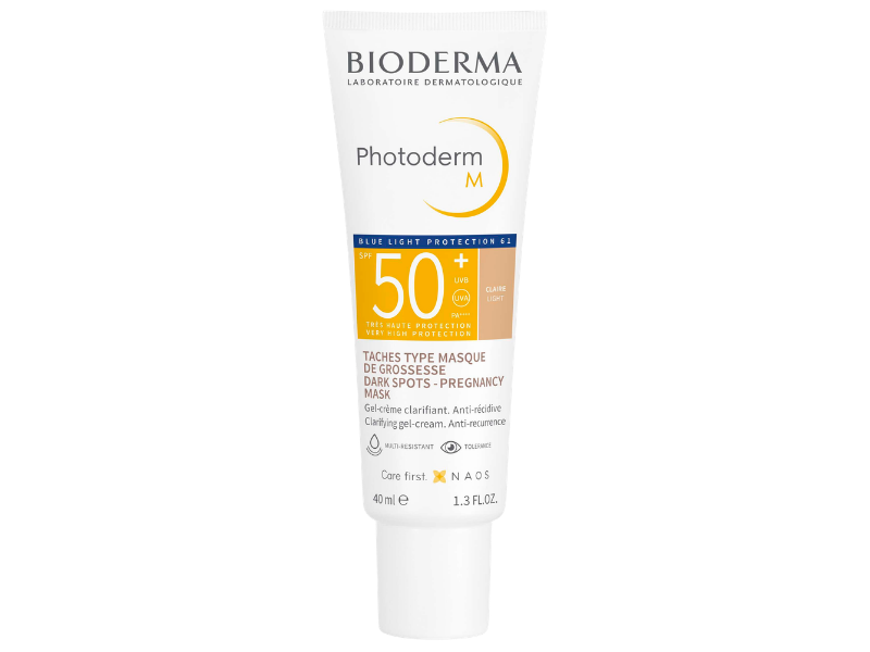 Zdjęcie przedstawia dermokosmetyk Bioderma Photoderm M SPF50+, jasny, krem-żel.