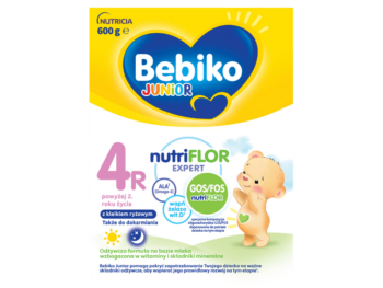 Zdjęcie przedstawia środek spożywczy Bebiko Junior 4R NUTRIflor Expert z kleikiem ryżowym powyżej 2. roku życia, proszek.