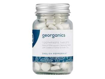 Zdjęcie przedstawia suplement diety Georganics naturalne tabletki do mycia zębów, English Peppermint.